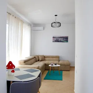 Sea La Vie Sarandë