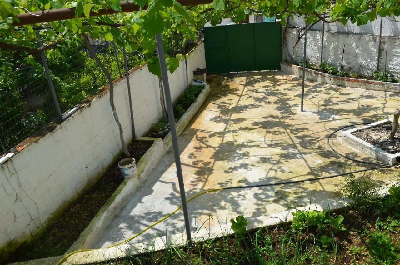 Villa Viktor Sarande Albania