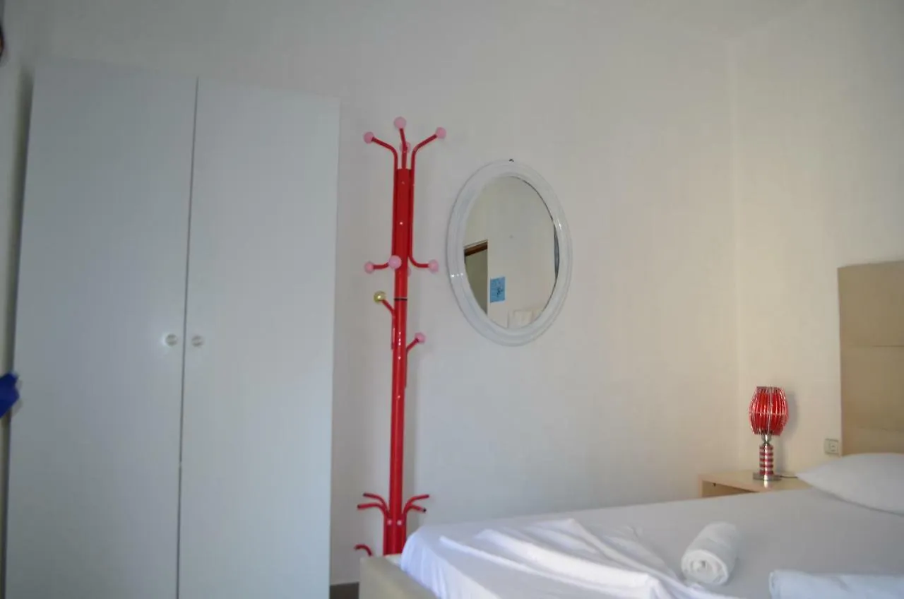 Apartment Villa Viktor Sarande